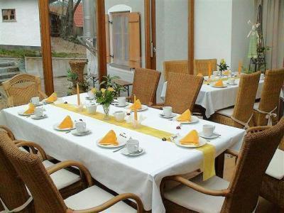 Zum Horizont Hotel Deggendorf Eksteriør billede